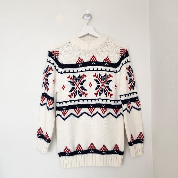 Vintage 80s Red Navy Snowflake Knit Sweater White Acrylic Pullover Grandpacore M - Picture 1 of 10